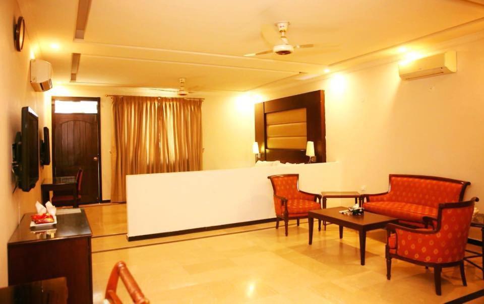 Bed And Breakfast Magnolia Islamabad Exteriör bild